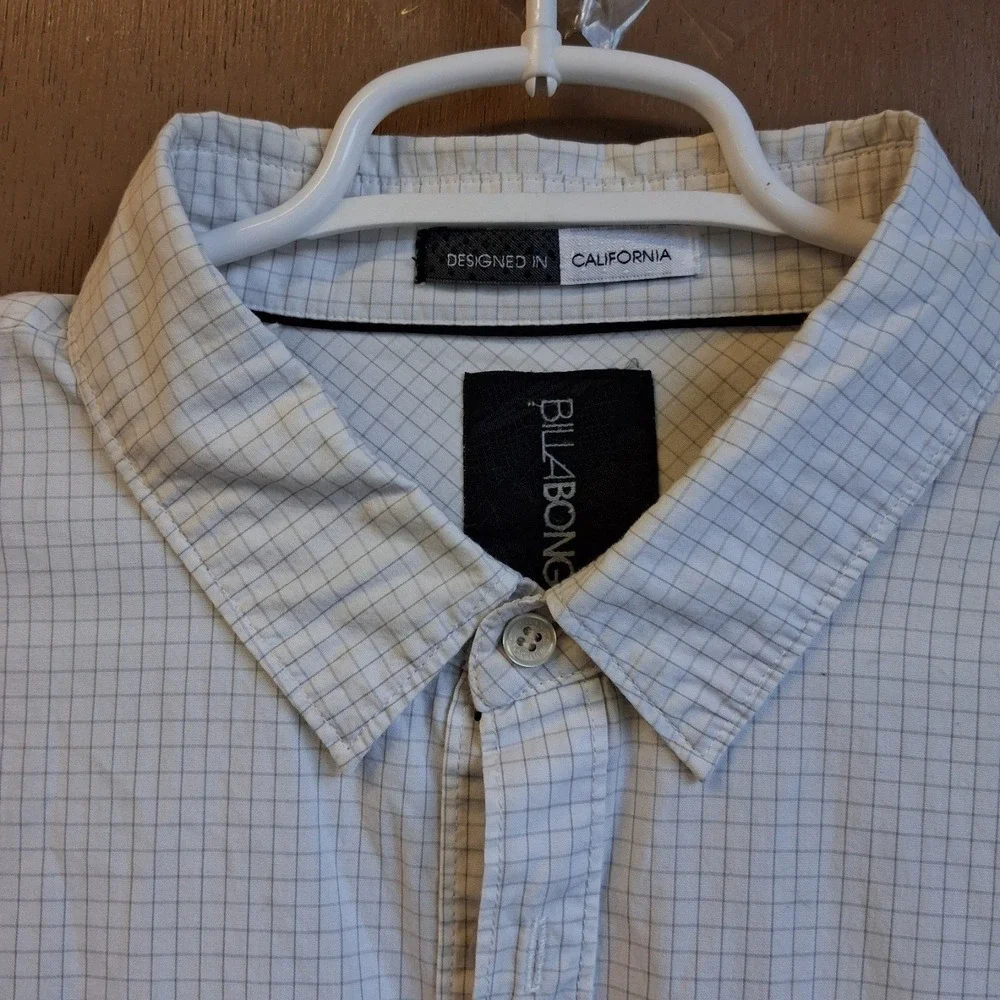 Billabong Casual Button Up Long sleeve Shirt Men's‎ Large EUC
